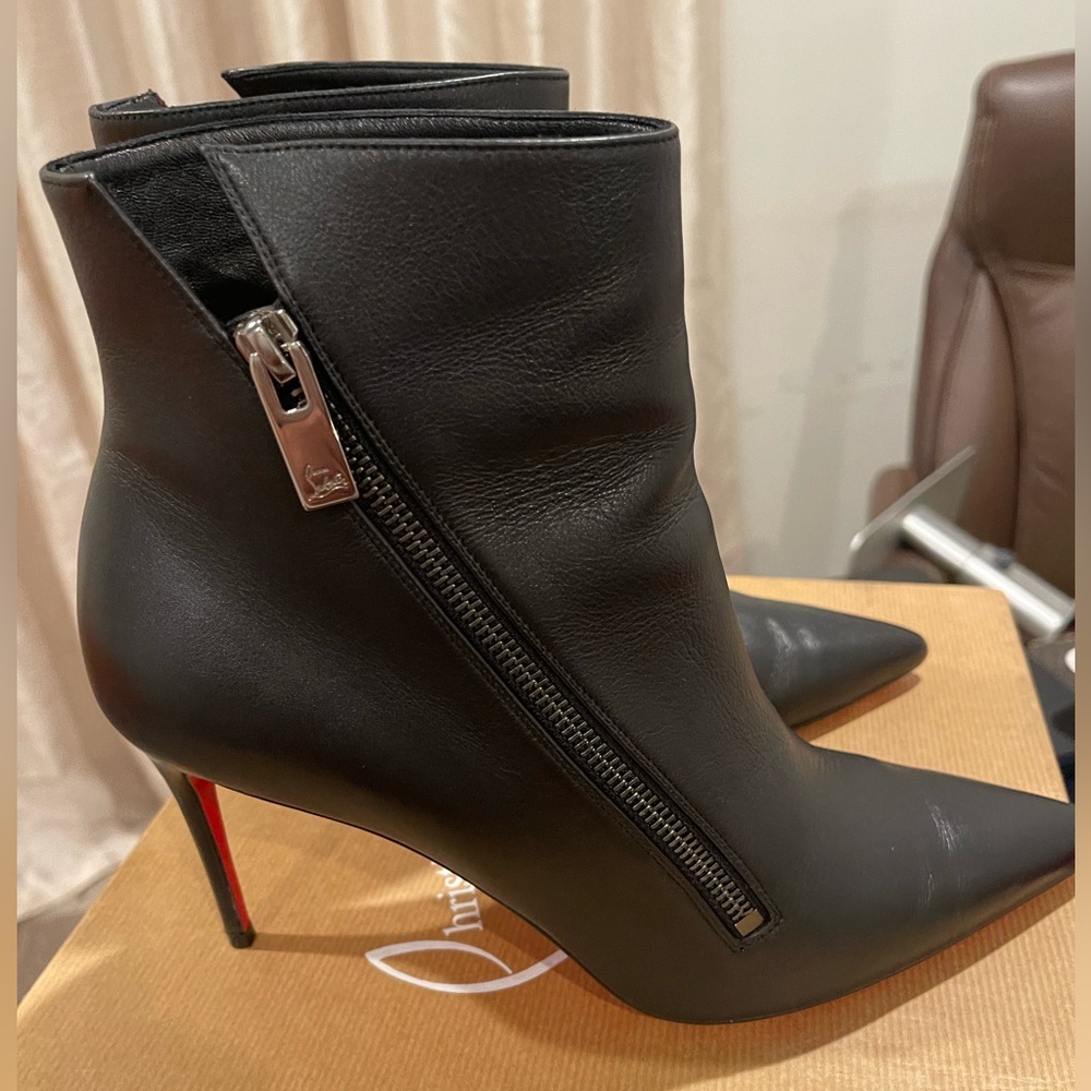 Christian Louboutin Birgikate 85 Calf Leather Ankle Boots - Size 40